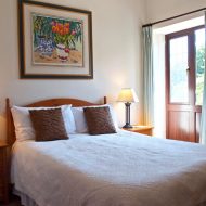 Dorset Holiday Cottages - Sleeps 6, 3 Bedrooms